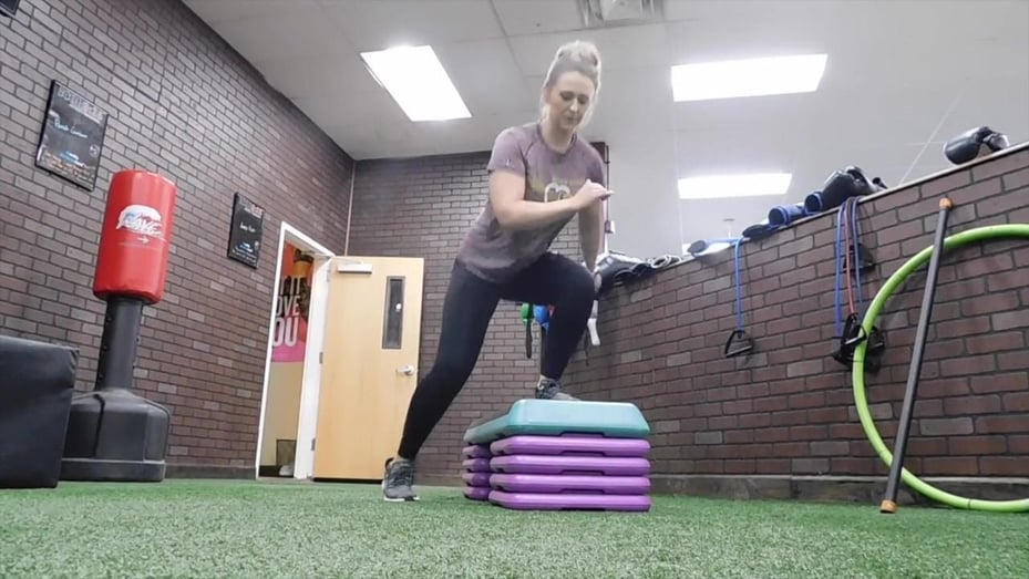 Lateral Step Up shuffle-thumb